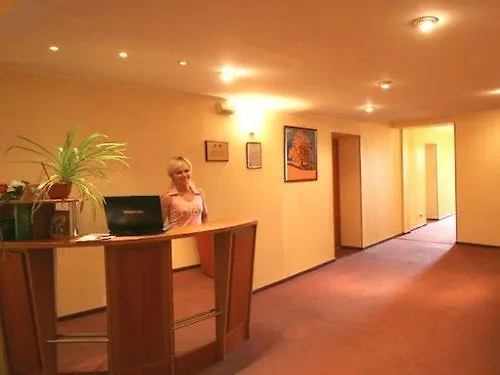 Hostynnist Hotel Kyjev 2*,